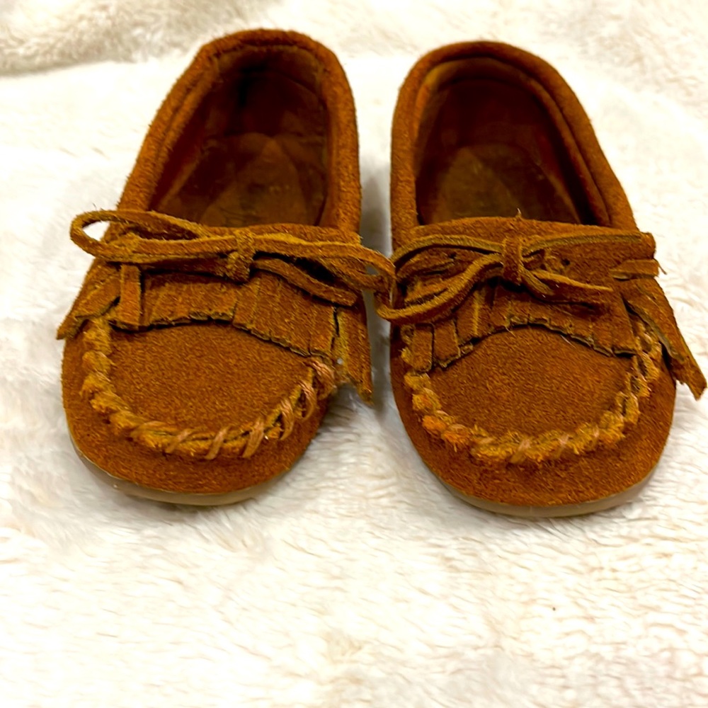 Size 11c chestnut Minnetonka Moccasins